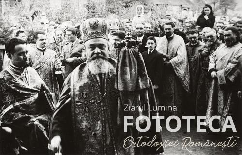 Mitropolitul Nicolae Bălan al Ardealului la o solemnitate religioasă