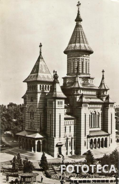 Catedrala ortodoxă română din Timişoara (foto: Sorin Dan)