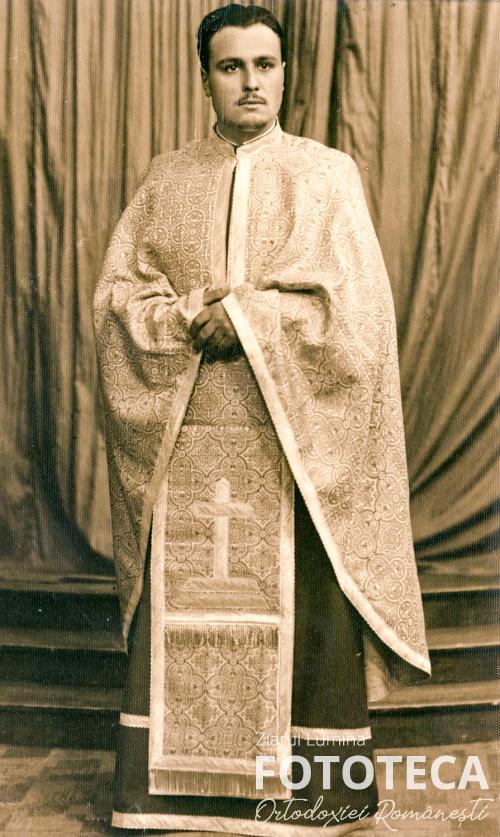 Preotul Constantin Lembrău, de la parohia „Adormirea Maicii Domnului – I” din Constanţa