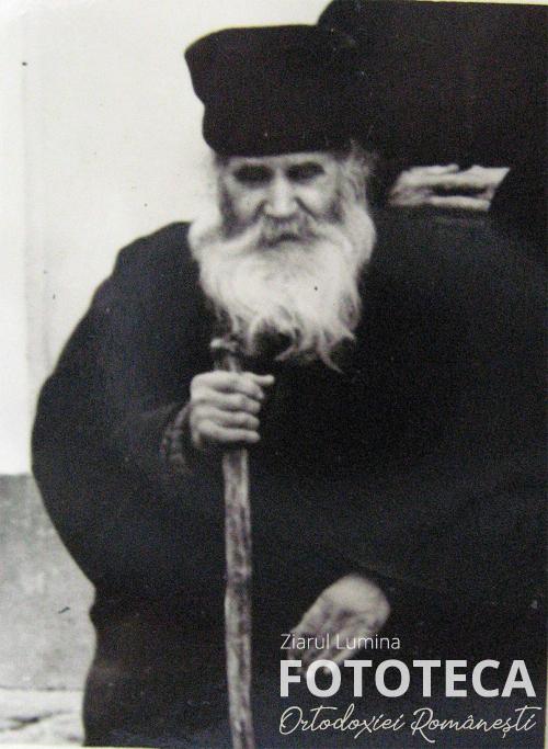 Ieromonahul Veniamin Iorga de la mănăstirea Sihăstria, jud. Neamţ