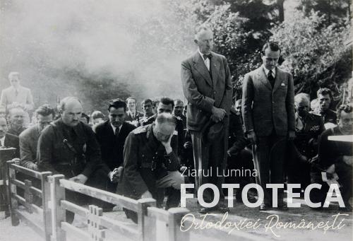 Demnitari ai statului român prezenţi la înmormântarea „martirilor” legionari la mănăstirea Predeal