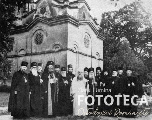 Delegaţia BOR la o mănăstire din Patriarhia Sârbă