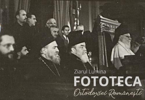Patriarhul Nicodim Munteanu mitropolitul Nicolae Bălan al Ardealului şi arhiereul Veniamin Pocitan la lucrările congresului „preoţilor democraţi”