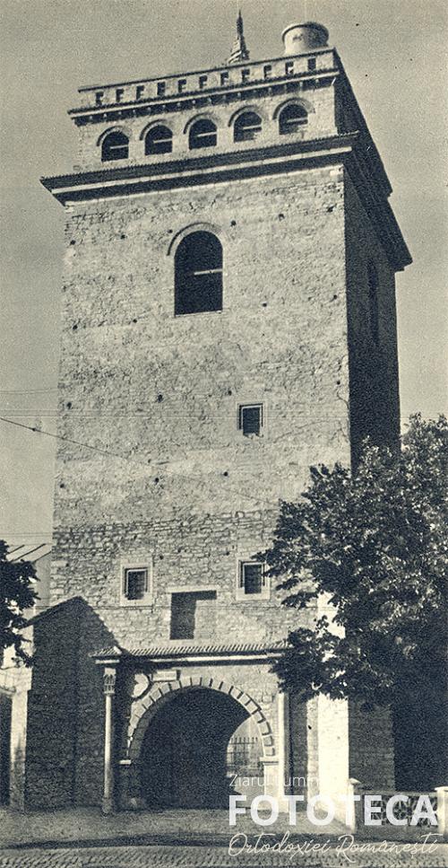 Turnul de intrare al mănăstirii Golia din Iaşi