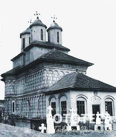 Biserica mănăstirii Tutana, jud. Argeş, înaintea restaurării