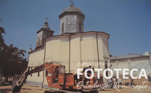 Biserica „Sf. Nicolae Jitniţă” din Bucureşti înaintea demolării