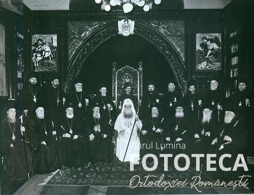 Membrii Sfântului Sinod al Bisericii Ortodoxe Române