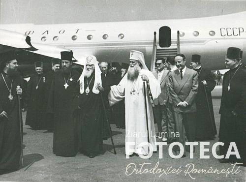 Primirea patriarhului Alexei al Moscovei de către patriarhul Justinian şi Dumitru Dogaru, preşedintele Departamentului Cultelor