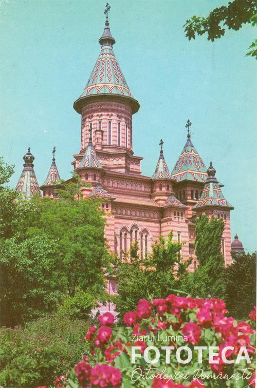 Carte poştală color privind catedrala ortodoxă română din Timişoara (foto: D. Bădescu)