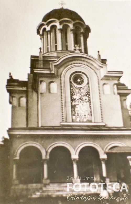  Biserica „Sf. Arhangheli Mihail şi Gavril” din Constanţa